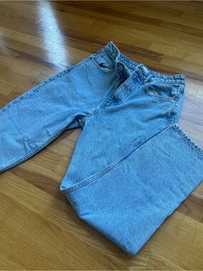 Light Wash High-Rise Relaxed Fit Jeans